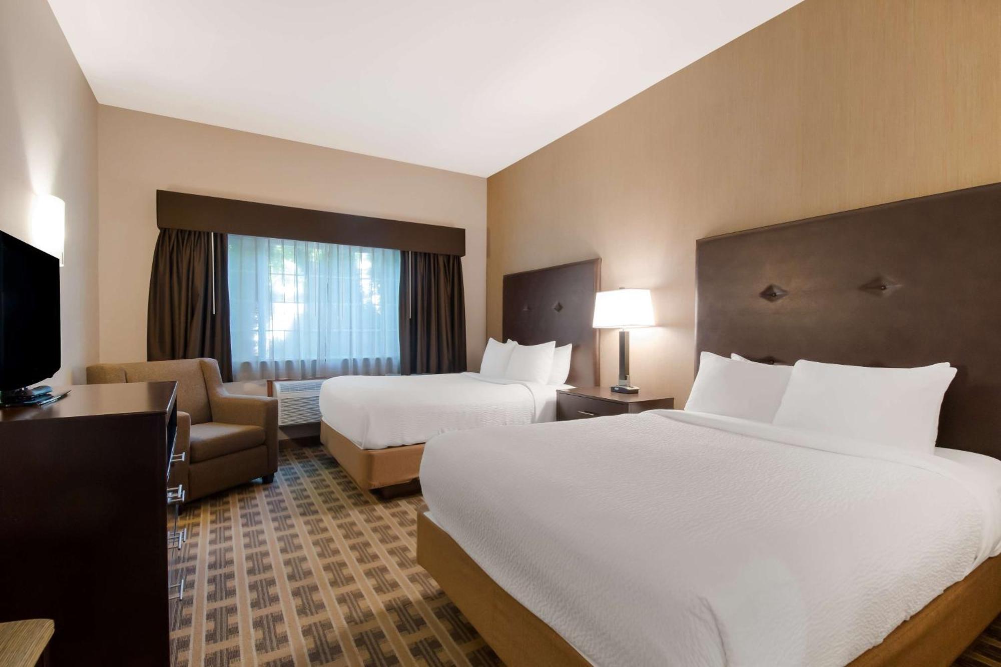 Best Western University Inn And Suites Forest Grove Exterior photo